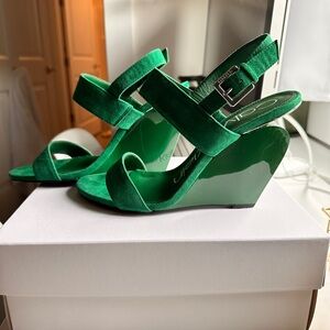 New Calvin Klein Sculptural Sandals | Sz 7.5 | Green
